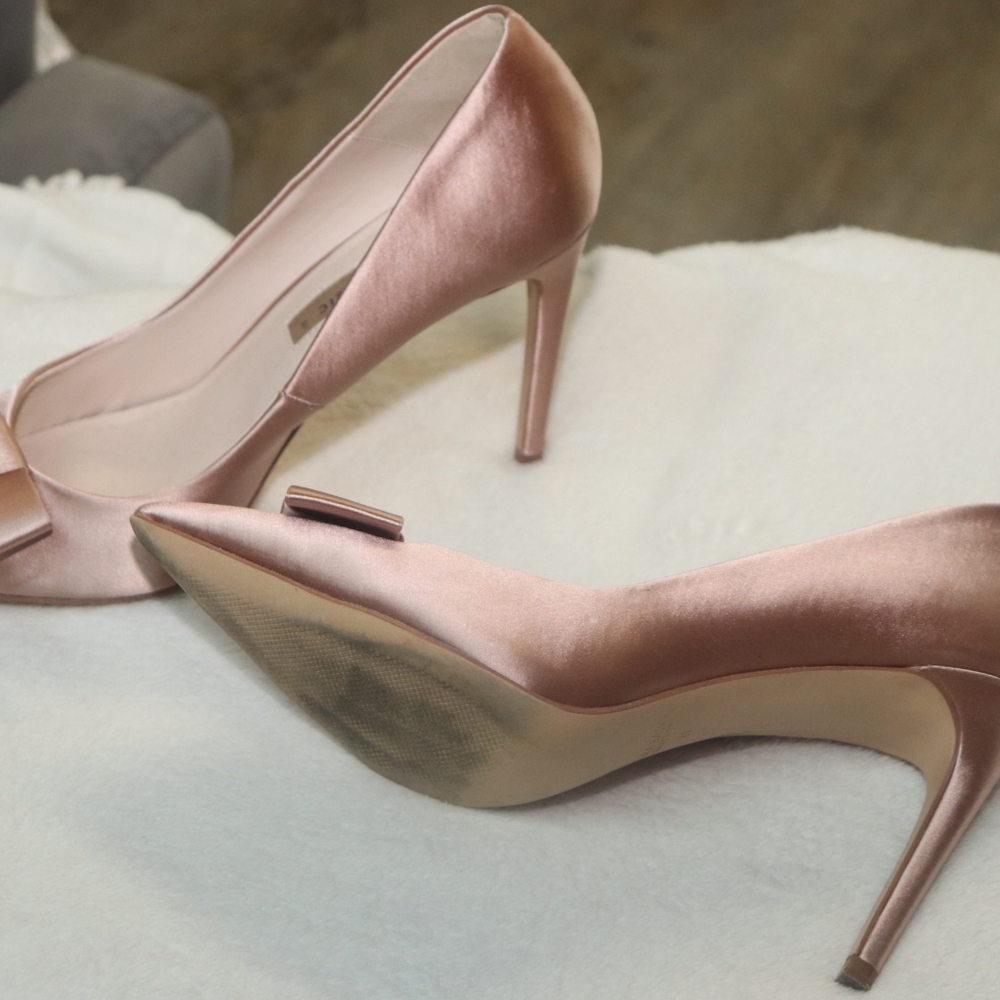 Zara Satin Pink Heels with Bow - Picture 2 of 6